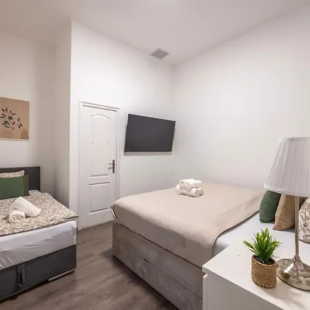 Deluxe Danube City Center Suites Next To The Fashion St' Budapest Exterior photo