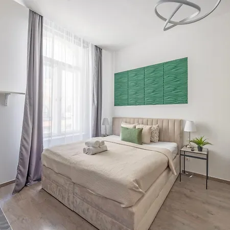 Deluxe Danube City Center Suites Next To The Fashion St' Budapest Exterior photo