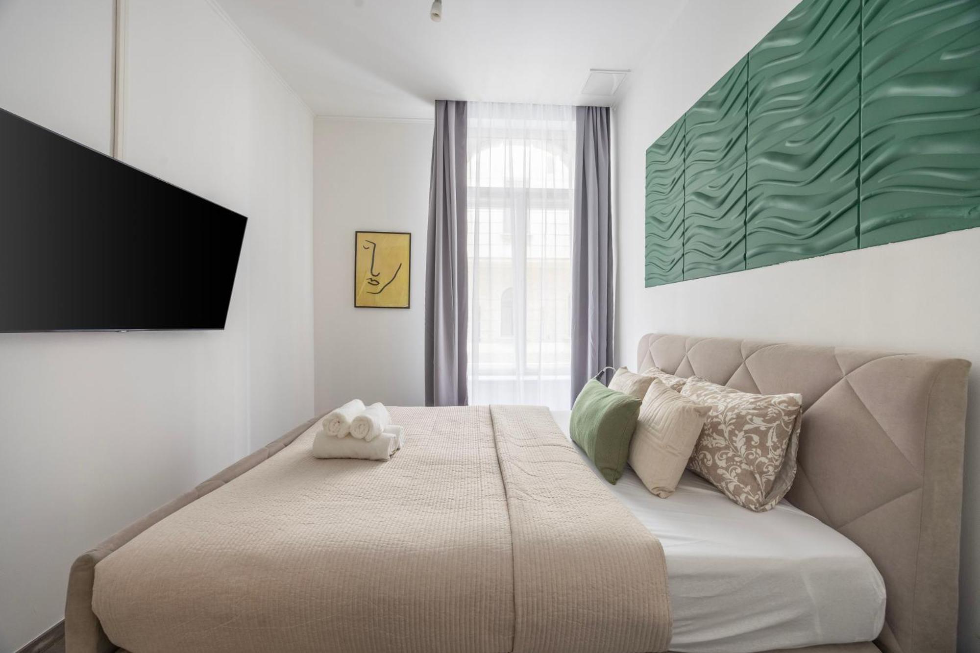 Apartman Deluxe Danube Center Next To The Fashion St' *